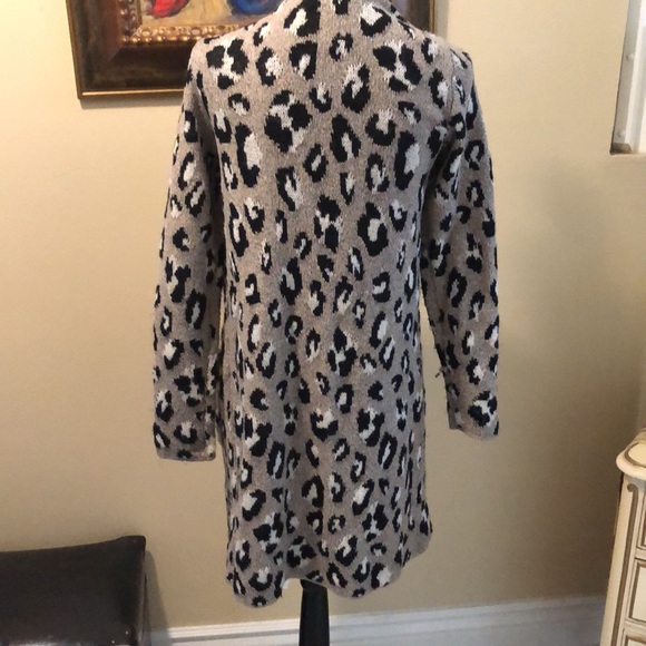 Nine West Comfy leopard print with pockets sweater duster - Picture 5 of 11